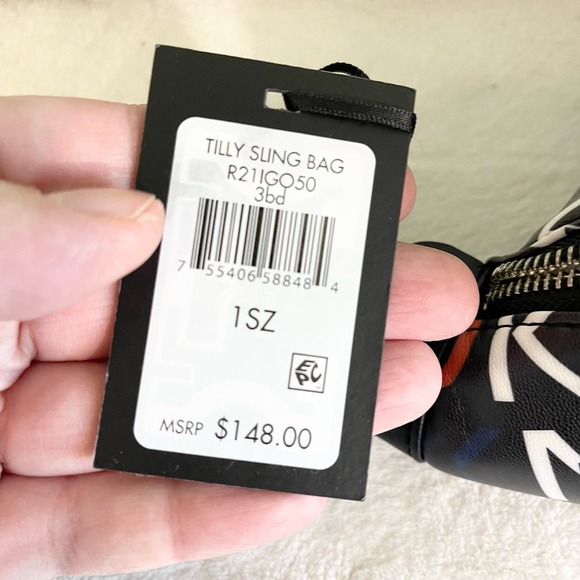 DKNY Women's Black Leather Multi-Functional Crossbody Belt Tilly Sling Bag NWT - Picture 7 of 7